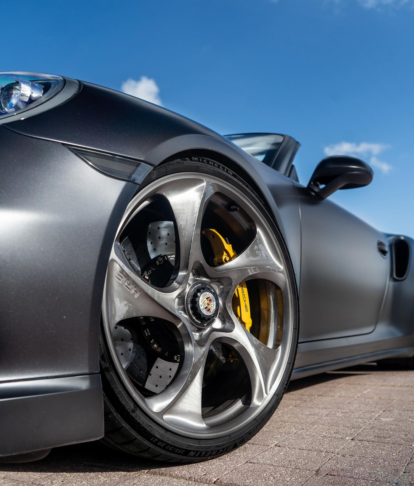 敞篷保时捷911 Turbo S